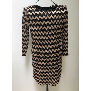 Shiny gold chevron tight dress
